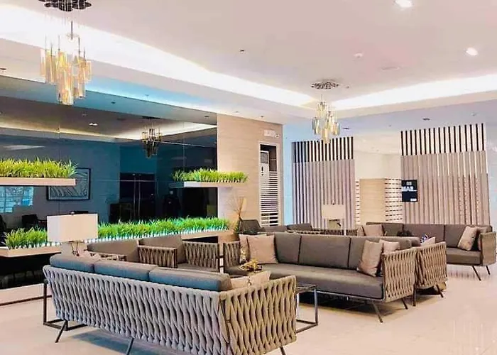 Family King Suite